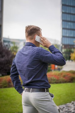 Arama genç işadamı