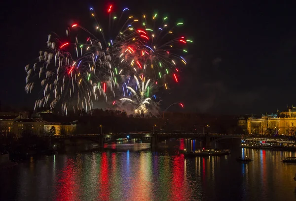 New Year Eve vuurwerk — Stockfoto