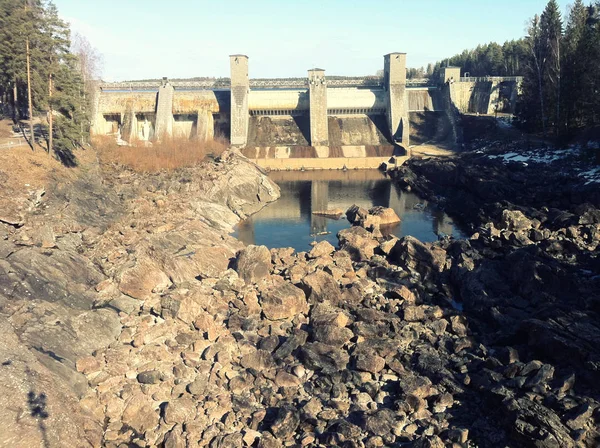 Dam and stone ground in the dried river mouth.