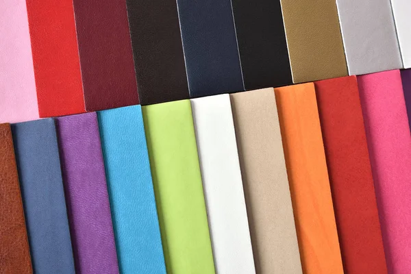 Materiais texturas e cartões de cor vista superior — Fotografia de Stock