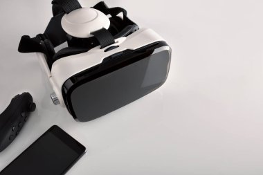 Sanal gerçeklik gözlük smartphone ile görünüm yükseltilmiş 