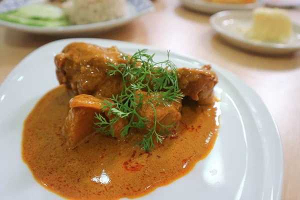 Pollo curry musulmano o curry musulmano — Foto Stock
