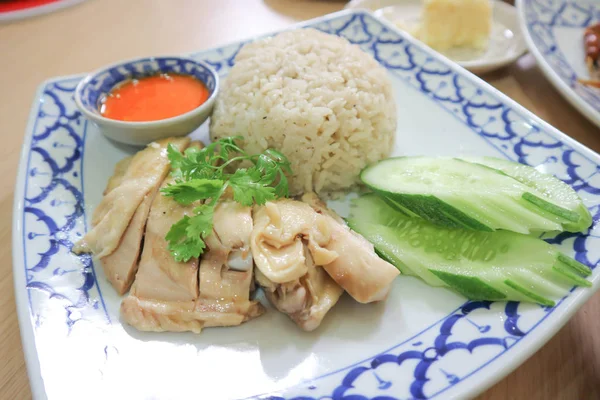 Nasi dengan ayam rebus — Stok Foto