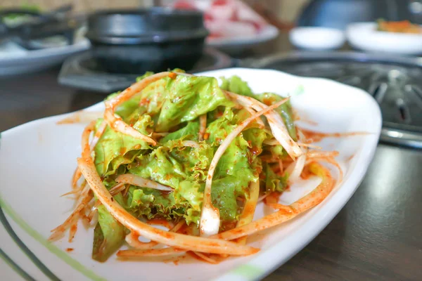 Salat oder koreanischer Salat — Stockfoto