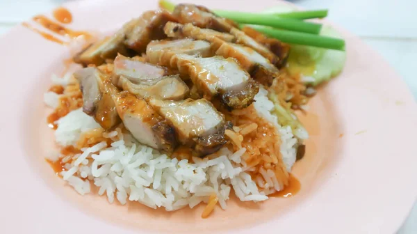 Crispy pork with rice — Stock Photo, Image