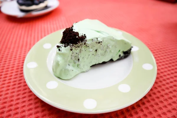 Mint czekoladowe ciasto lub tort miętowy — Zdjęcie stockowe