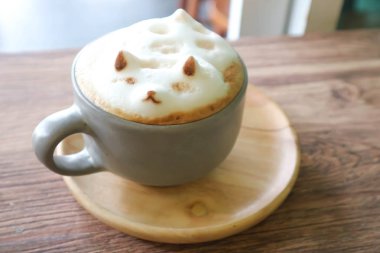 köpek köpük latte sanat veya sıcak kahve veya köpük kahve 