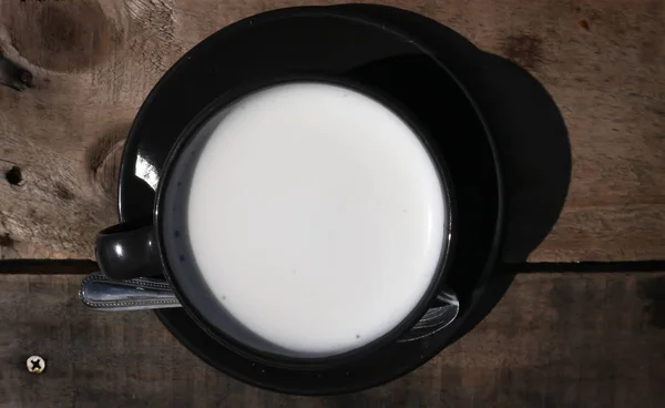 Una tazza di latte — Foto Stock