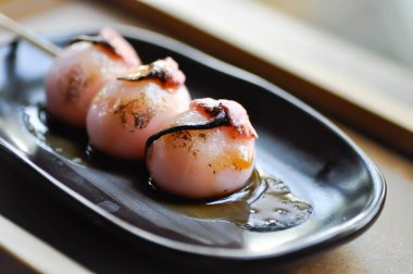 topuz veya dango veya sakura dango sakura çiçek