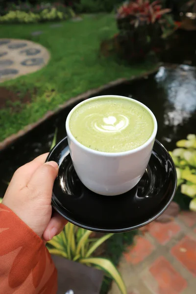 Té verde o té verde matcha, café con leche matcha —  Fotos de Stock