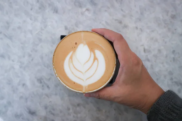 Café caliente o latte arte —  Fotos de Stock