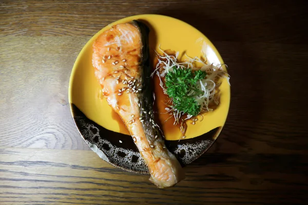 Somon Grătar Friptură Somon Sau Yaki Sake Mâncarea Japoneză — Fotografie, imagine de stoc