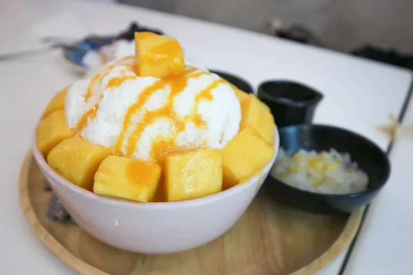 Shave Ice Shaved Ice Snowflake Ice Mango Topping — Stock Photo, Image