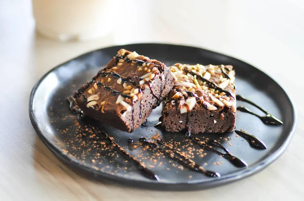Brownie Čokoládový Dort Mandlovou Polevou — Stock fotografie