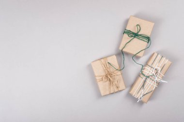 Hediyeler için sıfır atık ve doğal ambalaj.