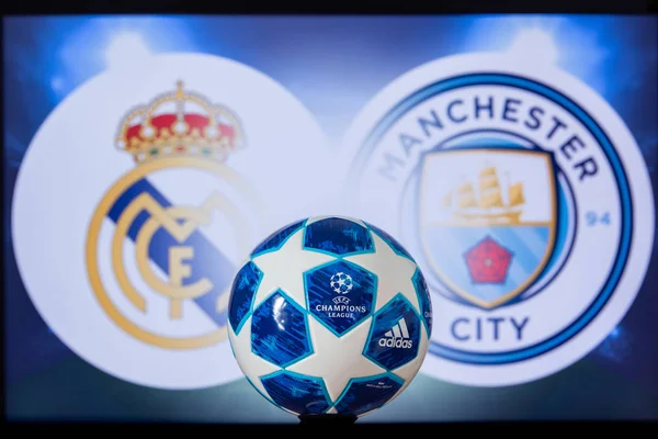 MADRID, Espanha, Dezembro. 16 anos. 2019: Real Madrid (ESP) vs Manchester City (ENG). UEFA Champions League 2020, Round of 16 UCL football, Knockout stage, playoff, Official Adidas soccer ball 2020 . — Fotografia de Stock