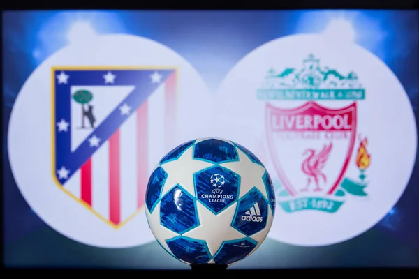 MADRID, Espanha, Dezembro. 16 anos. 2019: Atlético Madrid (ESP) vs Liverpool (ENG). UEFA Champions League 2020, Round of 16 UCL football, Knockout stage, playoff, Official Adidas soccer ball 2020 . — Fotografia de Stock