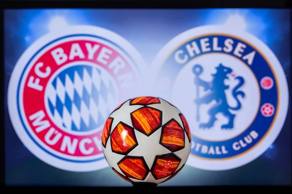 MUNICH, ALEMANHA, DEZEMBRO. 16 anos. 2019: Bayern Munchen (GER) vs Chelsea London (ENG). UEFA Champions League 2020, Round of 16 UCL football, Knockout stage, playoff, Official Adidas soccer ball 2020 . — Fotografia de Stock