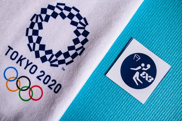 TOKYO, JAPAN, JANUARY. 20. 2020: 3x3 Basketball pictogram for summer olympic game Tokyo 2020 — Stock Photo, Image