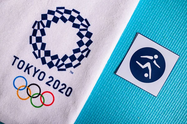 Tokio, Japan, Januar. 20. 2020: Fußball-Piktogramm für olympisches Sommerspiel Tokio 2020 — Stockfoto