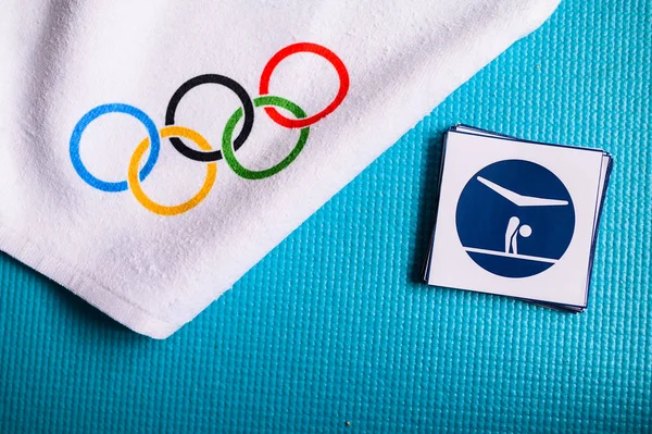 TOKYO, JAPAN, JANUARY. 20. 2020: Artistic Gymnastics pictogram for summer olympic game Tokyo 2020 — Stock Photo, Image
