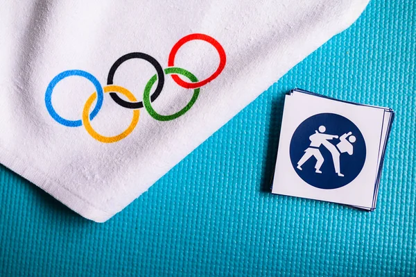 TOKYO, JAPAN, JANUARY. 20. 2020: Karate Kumite pictogram for summer olympic game Tokyo 2020 — Stock Photo, Image