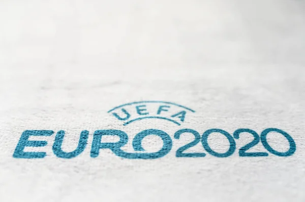 Madrid, Spanien, januari. 25. 2020: Uefa Europa 2020-text, vitt redigeringsutrymme — Stockfoto