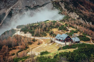 Vrsiç - Postarski dom Mountain Hut yakınlarındaki görüş noktası