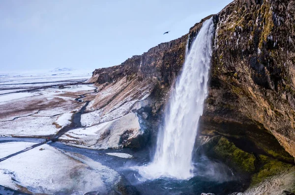 Island natur, vinter resor foto i snö, äventyr, resa, vandring, berg. — Stockfoto