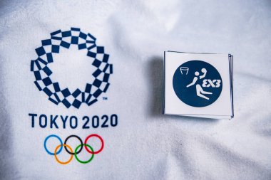 Tokyo 2020 Yaz Olimpiyatları için ikon, beyaz arka plan. Resmi logo ve pictogramstokyo, Japonya, Ocak. - 20. 2020: 3x3 Basketbol
