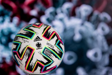 Paris, Fransa, Mart. 15 yıl. 2020: Futbol Euro 2020 Turnuvası Coronavirüs salgını nedeniyle iptal edildi veya ertelendi, resmi Euro 2020 topu,