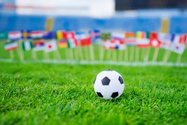 Alle Nationen Zeigen Flagge Auf Grünem Rasen Fußballnetz Und Blauer — Stockfoto