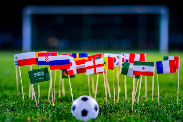 Bola Futebol Grama Verde Todas Bandeiras Nacionais Copa Mundo — Fotografia de Stock