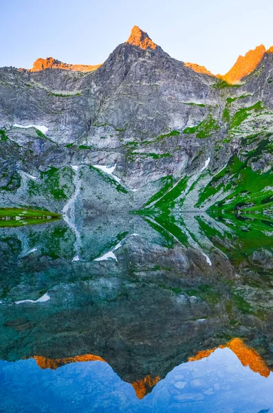 Lac Bleu Dans Les Montagnes Hautes Tatras Slovaquie — Photo