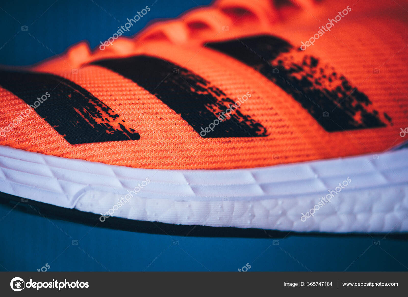 partitie galblaas Slagschip Bratislava Slovakia April 2020 Adidas Adizero Boston Running Shoes Version  – Stock Editorial Photo © kovop58@gmail.com #365747184