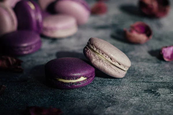 Des Macarons Délicieux Desserts Français Macarons Sur Table — Photo