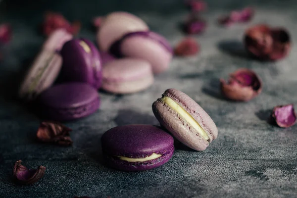 Des Macarons Délicieux Desserts Français Macarons Sur Table — Photo