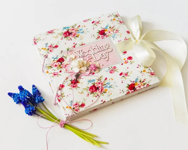 Düğün fotoğraf albümü. Vintage