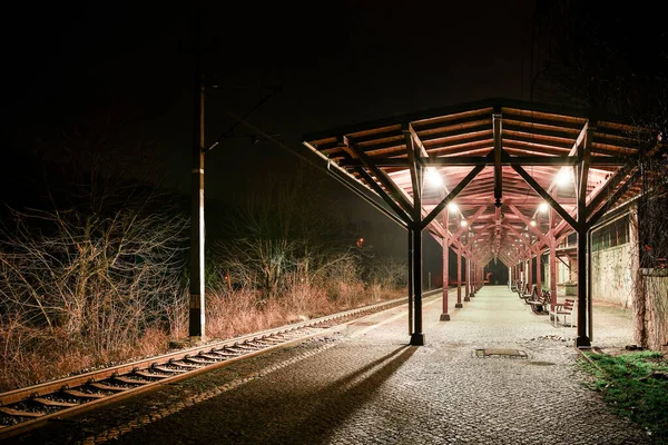Bystrzyca Klodzka Railway Station Illuminated Night Empty Train Station Evening — Stock Photo, Image