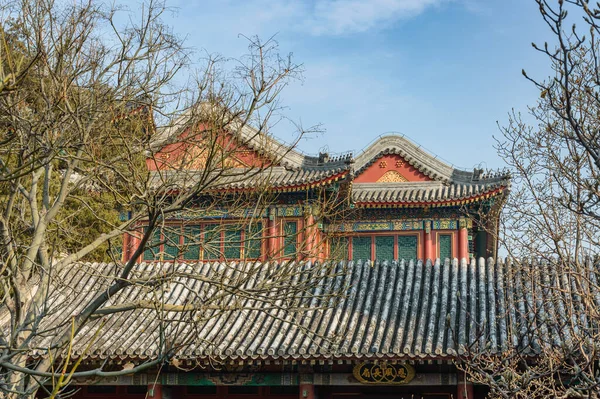 Edifícios Estilo Chinês Clássico Casa Entre Árvores — Fotografia de Stock