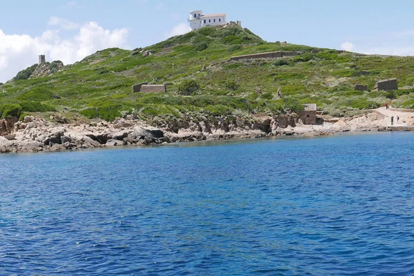 Holidays on the island of beauty, in southern Corsica. — Stock Photo, Image