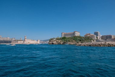 Marsilya 'nın eski limanından tekneyle çıkış.