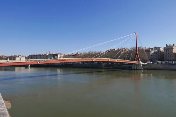 Stad Lyon, in het gebied van de Alpenes in Frankrijk — Stockfoto