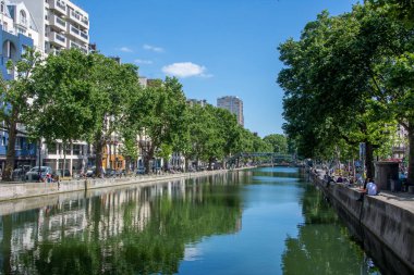 Paris 'in keşfi ve sen nehri kıyıları, Fransa
