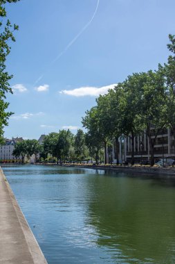 Paris 'in keşfi ve sen nehri kıyıları, Fransa