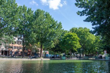 Paris 'in keşfi ve sen nehri kıyıları, Fransa