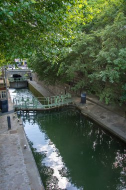 Paris 'in keşfi ve sen nehri kıyıları, Fransa