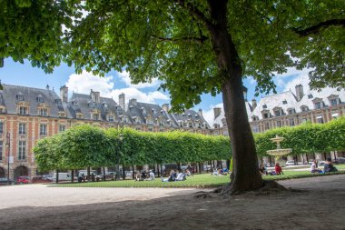 Paris 'in keşfi ve sen nehri kıyıları, Fransa