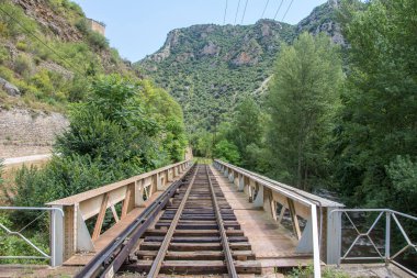 Doğu Pyrenes 'in keşfi yaz aylarında, hala vahşi bölgede