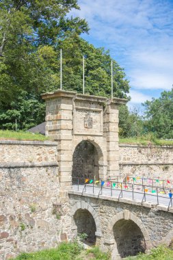 Doğu Pyrenes 'in keşfi yaz aylarında, hala vahşi bölgede